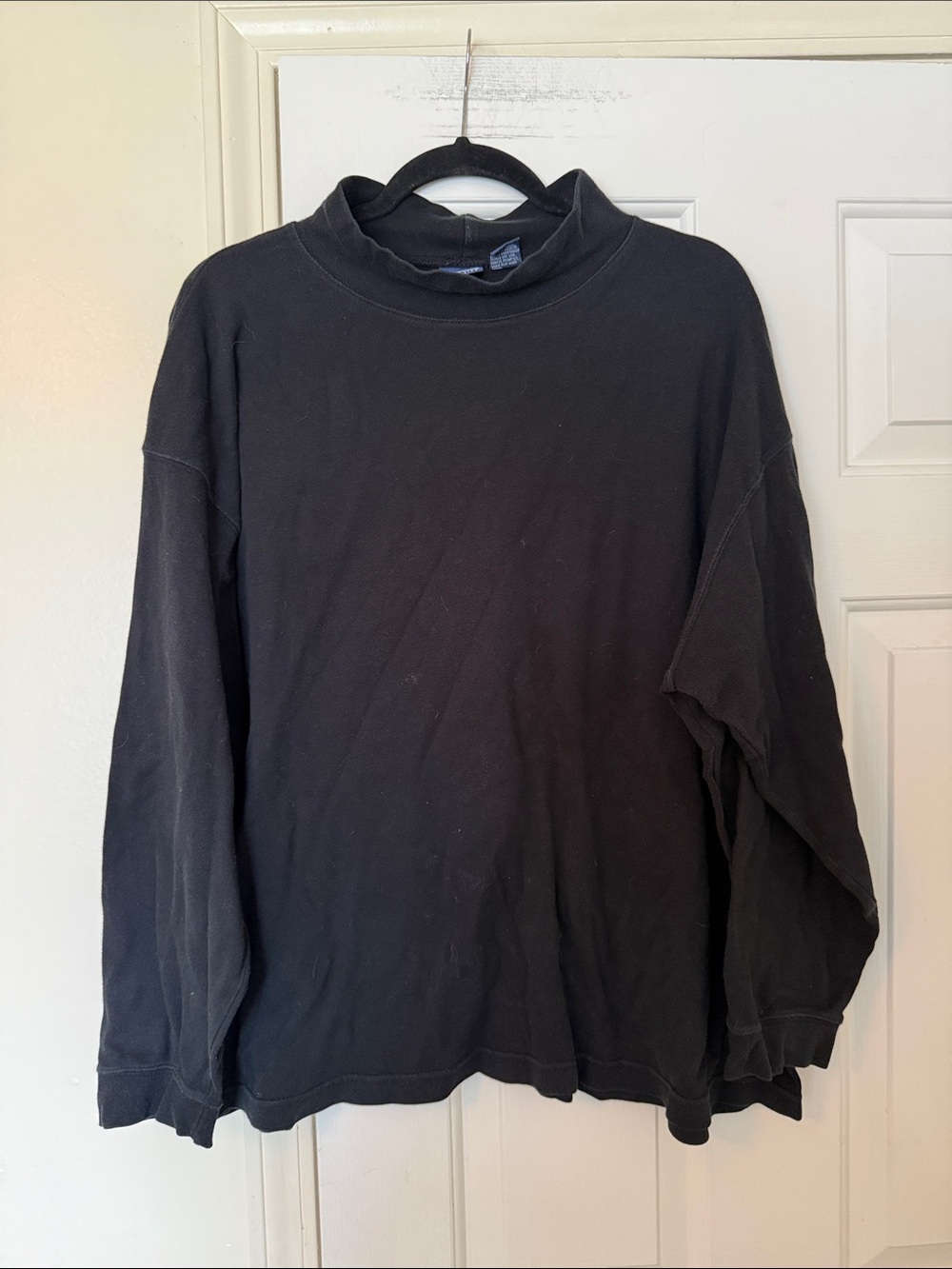 Black Women's Cowl/Turtleneck Sweater - Unbranded